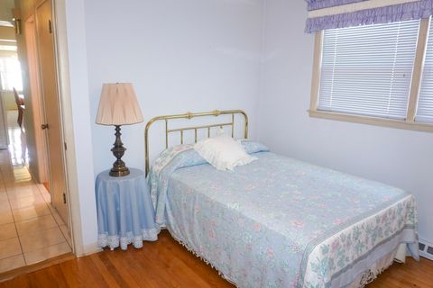 Tiny photo for 7632 W Norridge Street, Harwood Heights, IL 60706 (MLS # 12414601)