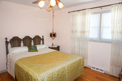 Tiny photo for 7632 W Norridge Street, Harwood Heights, IL 60706 (MLS # 12414601)