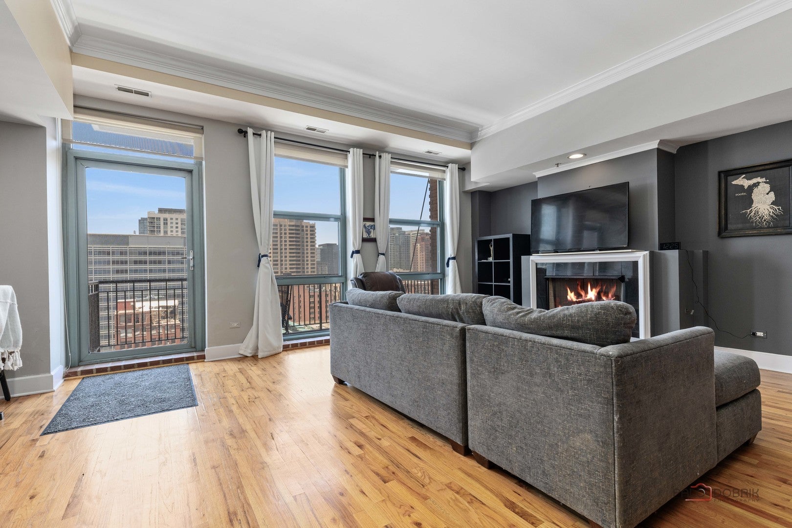165 N Canal Street 1205