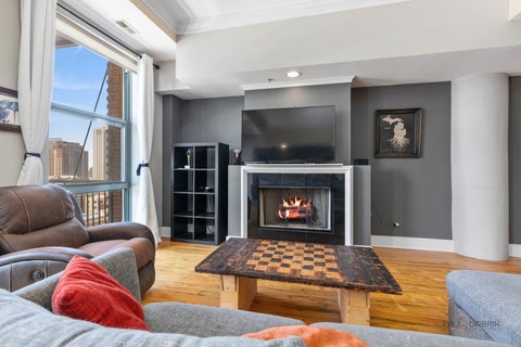 Tiny photo for 165 N Canal Street #1205, Chicago, IL 60606 (MLS # 12735835)