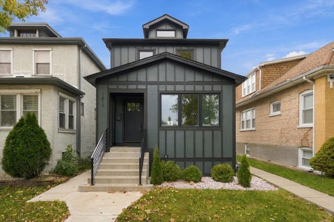 Tiny photo for 1416 Ridgeland Avenue, Berwyn, IL 60402 (MLS # 12789219)