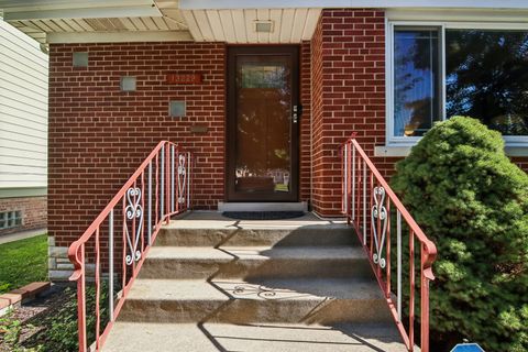 Tiny photo for 13229 S Exchange Avenue, Chicago, IL 60633 (MLS # 12501338)