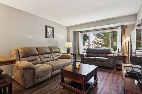 Tiny photo for 13229 S Exchange Avenue, Chicago, IL 60633 (MLS # 12501338)