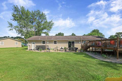 Tiny photo for 380 Northwood LN, Salem, IL 62881 (MLS # 12707114)