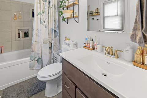 Tiny photo for 380 Northwood LN, Salem, IL 62881 (MLS # 12707114)