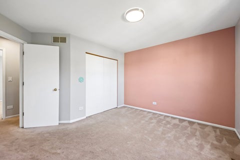 Tiny photo for 1084 Viewpoint Drive, Lake In The Hills, IL 60156 (MLS # 12782039)