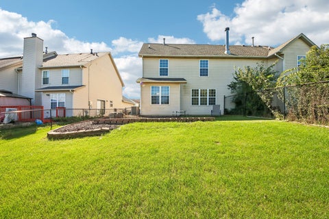 Tiny photo for 1084 Viewpoint Drive, Lake In The Hills, IL 60156 (MLS # 12782039)