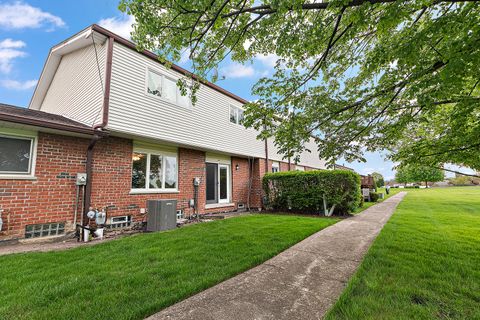 Tiny photo for 16324 Brementowne Drive, Tinley Park, IL 60477 (MLS # 12636307)