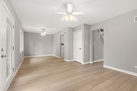 Tiny photo for 16324 Brementowne Drive, Tinley Park, IL 60477 (MLS # 12636307)