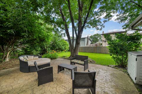 Tiny photo for 1521 Hillcrest Court, Lombard, IL 60148 (MLS # 12699994)