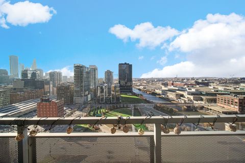 Tiny photo for 235 W VAN BUREN Street #2307, Chicago, IL 60607 (MLS # 12587625)