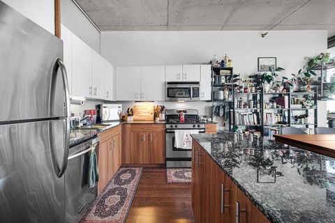 Tiny photo for 235 W VAN BUREN Street #2307, Chicago, IL 60607 (MLS # 12587625)