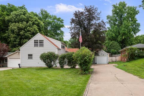 Tiny photo for 1321 46th Avenue, Rock Island, IL 61201 (MLS # 12685249)