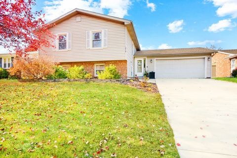 Tiny photo for 1314 Nicki Drive, Bloomington, IL 61704 (MLS # 12509883)