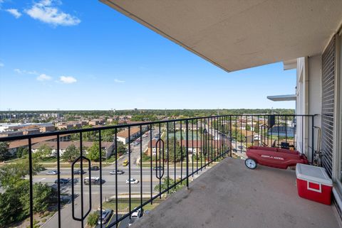 Tiny photo for 8815 W Golf Road #11C, Niles, IL 60714 (MLS # 12475882)