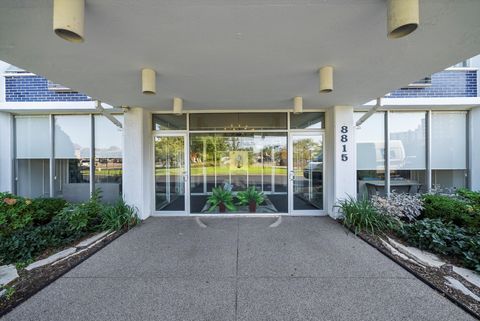 Tiny photo for 8815 W Golf Road #11C, Niles, IL 60714 (MLS # 12475882)