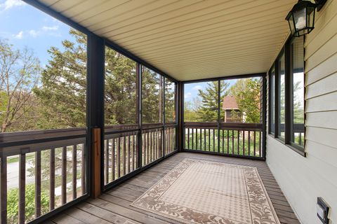 Tiny photo for 11229 Cameron Parkway #11229, Orland Park, IL 60467 (MLS # 12628282)