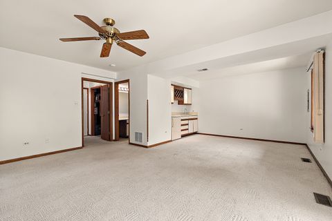 Tiny photo for 11229 Cameron Parkway #11229, Orland Park, IL 60467 (MLS # 12628282)