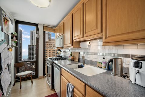 Tiny photo for 1 E Scott Street #1403, Chicago, IL 60610 (MLS # 12586211)
