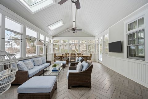 Tiny photo for 140 Birch Street, Winnetka, IL 60093 (MLS # 12564836)