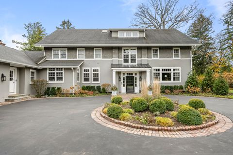 Photo of 140 Birch Street, Winnetka, IL 60093 (MLS # 12564836)