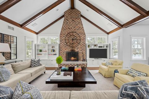 Tiny photo for 140 Birch Street, Winnetka, IL 60093 (MLS # 12564836)