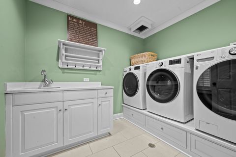 Tiny photo for 140 Birch Street, Winnetka, IL 60093 (MLS # 12564836)