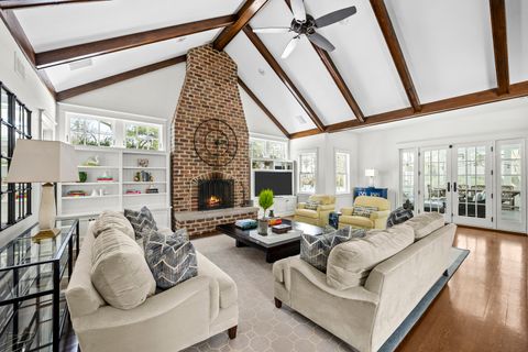 Tiny photo for 140 Birch Street, Winnetka, IL 60093 (MLS # 12564836)