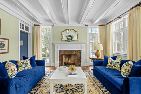 Tiny photo for 140 Birch Street, Winnetka, IL 60093 (MLS # 12564836)