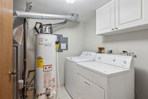 Tiny photo for Willowbrook, IL 60527 (MLS # 12504377)