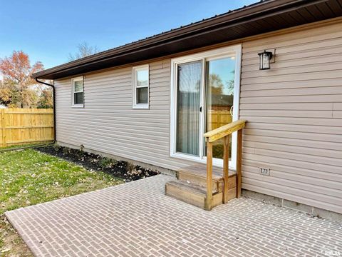 Tiny photo for 508 Marquis Avenue, Centralia, IL 62801 (MLS # EB460682)