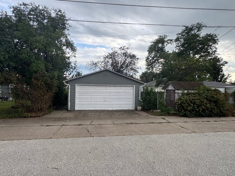 Tiny photo for 2652 Whitewood Avenue, Davenport, IA 52802 (MLS # 12760191)