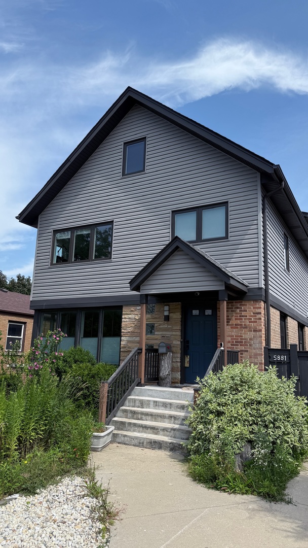 5881 N CENTRAL Avenue