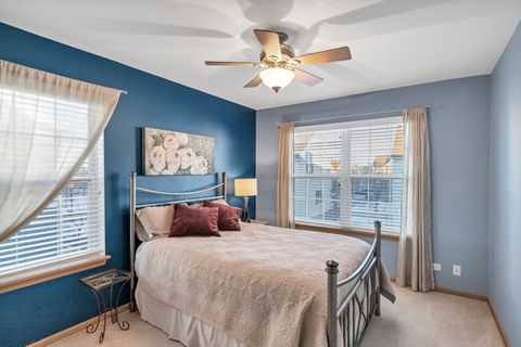 Tiny photo for 171 Shaftesbury Street #171, Carol Stream, IL 60188 (MLS # 12548845)