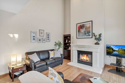 Tiny photo for 171 Shaftesbury Street #171, Carol Stream, IL 60188 (MLS # 12548845)