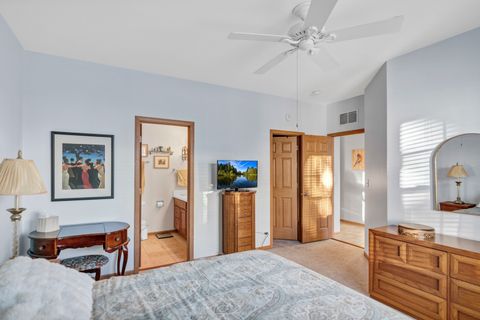 Tiny photo for 171 Shaftesbury Street #171, Carol Stream, IL 60188 (MLS # 12548845)