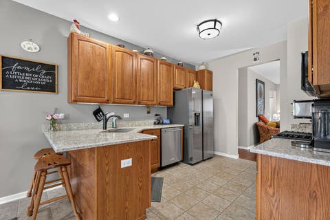 Tiny photo for 21240 Brush Lake Drive, Crest Hill, IL 60403 (MLS # 12722306)