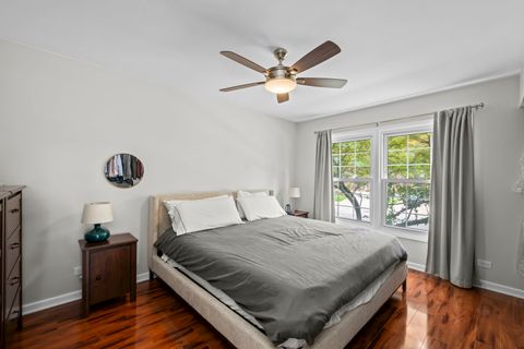 Tiny photo for 2518 N Ridge Avenue, Arlington Heights, IL 60004 (MLS # 12646117)