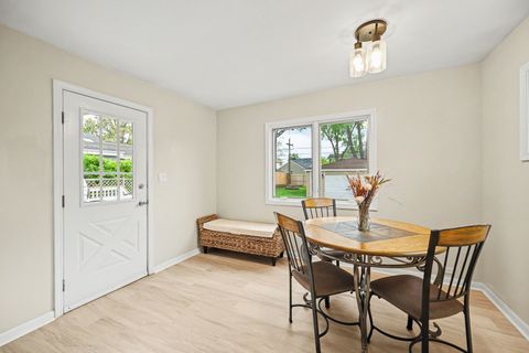 Tiny photo for 449 W Verret Street, Elmhurst, IL 60126 (MLS # 12631962)
