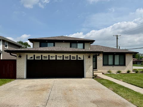 Photo of 5400 138th Street, Crestwood, IL 60418 (MLS # 12695765)