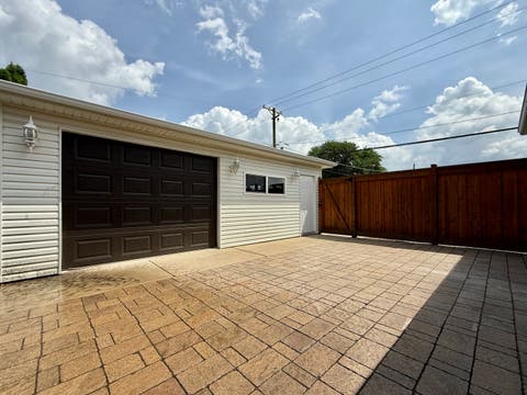 Tiny photo for 5400 138th Street, Crestwood, IL 60418 (MLS # 12695765)