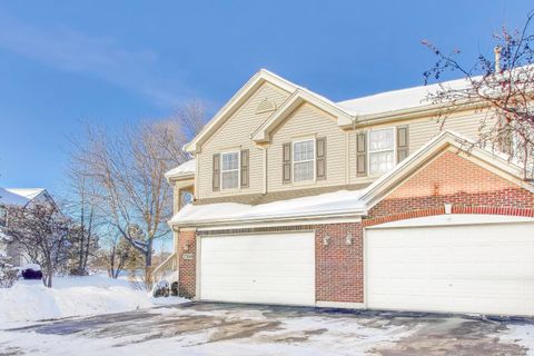 Tiny photo for 2304 Stonegate Road, Algonquin, IL 60102 (MLS # 12530574)