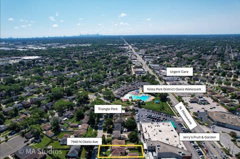 Tiny photo for 7940 N Oketo Avenue, Niles, IL 60714 (MLS # 12730715)