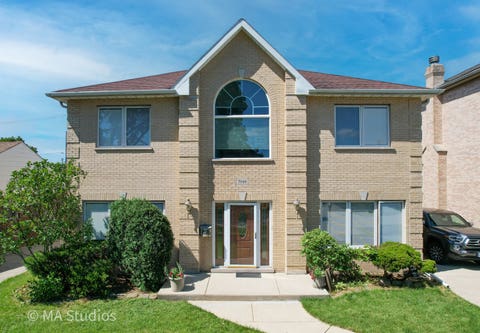 Tiny photo for 7940 N Oketo Avenue, Niles, IL 60714 (MLS # 12730715)