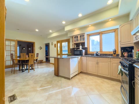 Tiny photo for 7940 N Oketo Avenue, Niles, IL 60714 (MLS # 12730715)