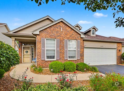 Photo of 17125 Mendota Drive, Lockport, IL 60441 (MLS # 12710852)