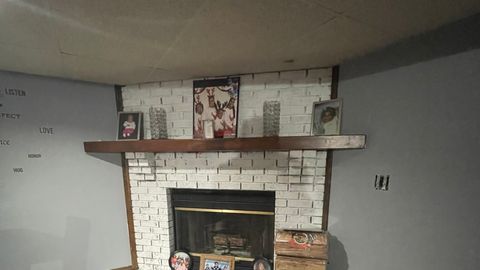 Tiny photo for 690 Renee Drive, South Elgin, IL 60177 (MLS # 12594086)