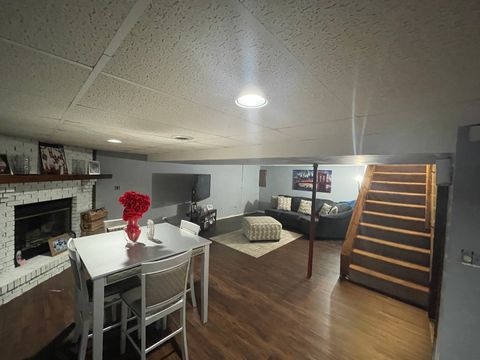 Tiny photo for 690 Renee Drive, South Elgin, IL 60177 (MLS # 12594086)