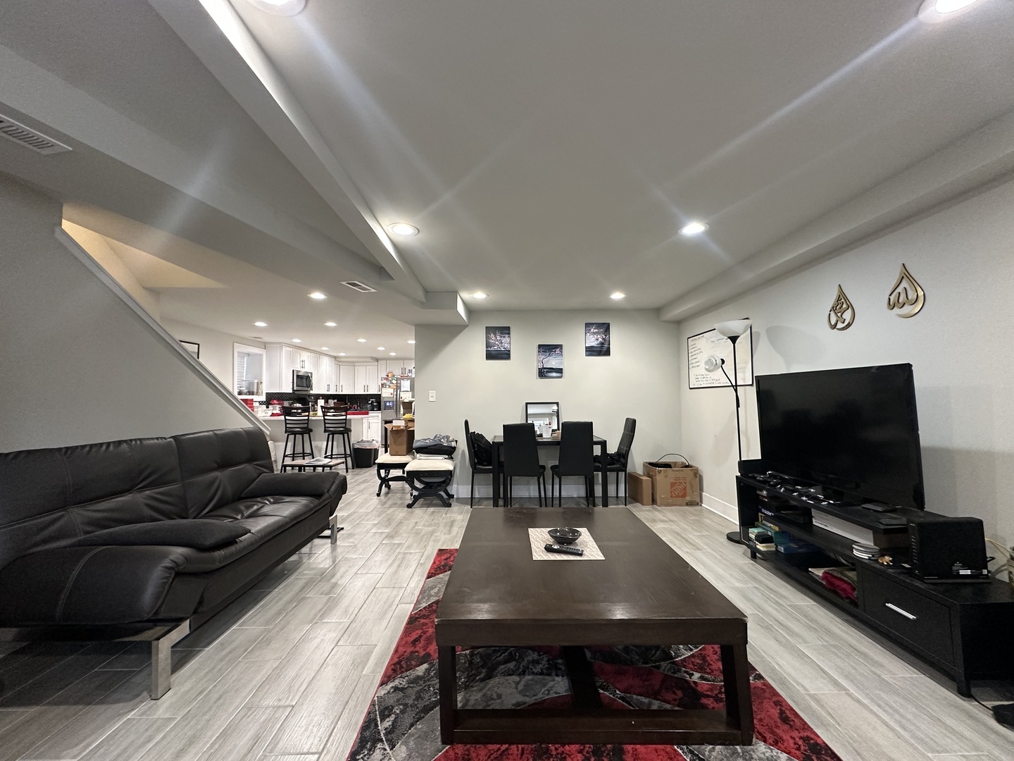 2524 W Superior Street GF