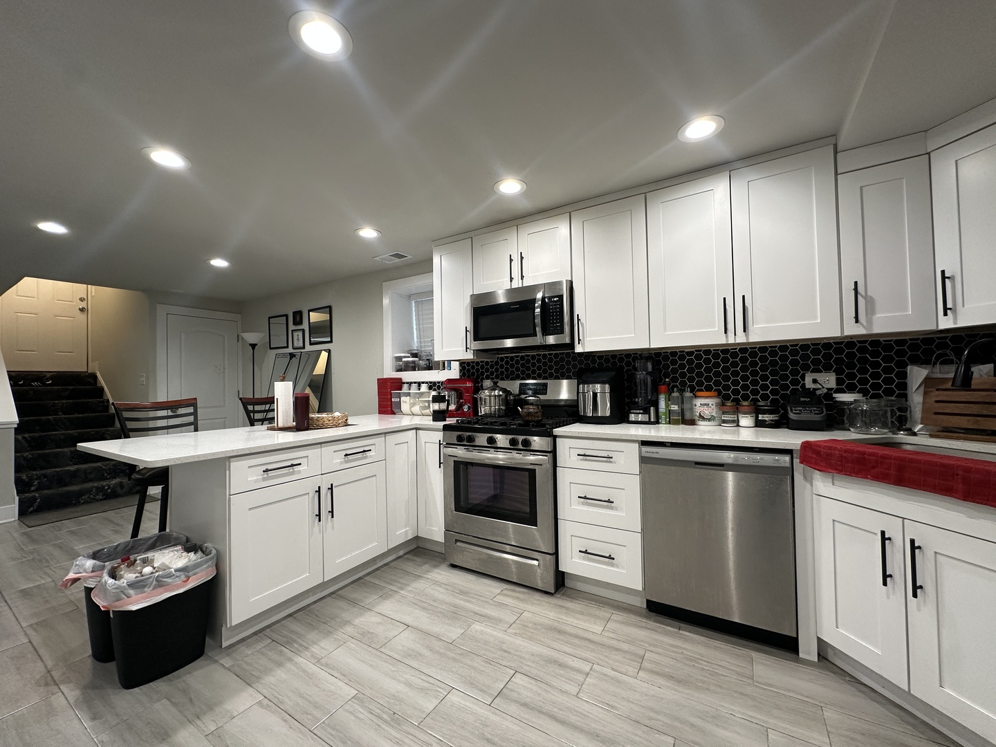 2524 W Superior Street GF